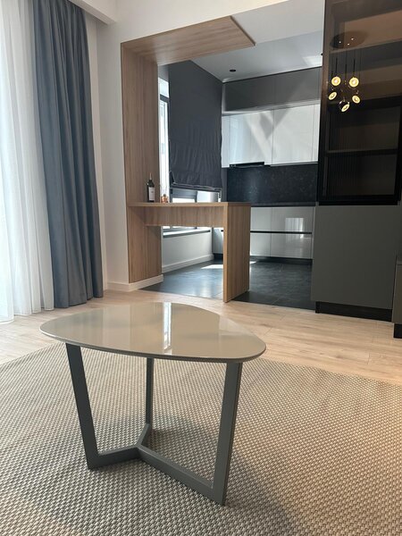 Baneasa, Sos. Gheorghe Ionescu Sisesti 92-96